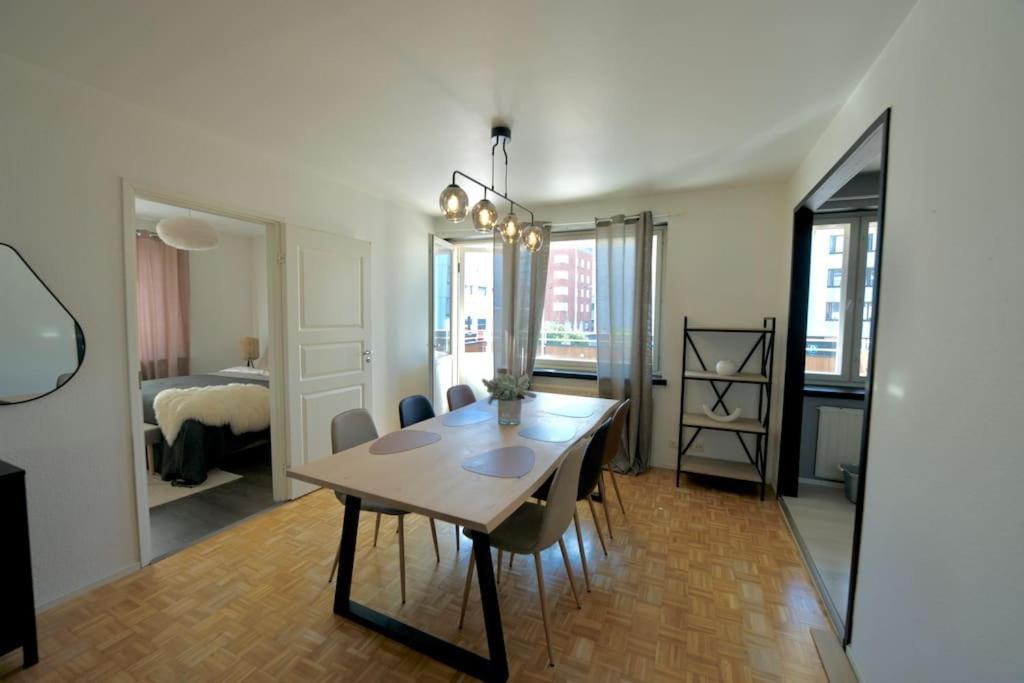 Cosy,Stylish & Big Apartment In The Heart Of City Rovaniemi Extérieur photo